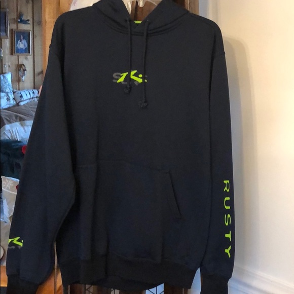 Rusty men’s hoodie bought for myself size Small - Picture 2 of 5
